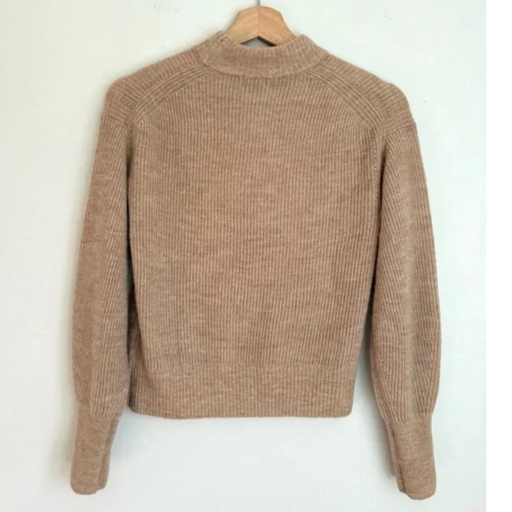 Quince Baby Alpaca-Wool Crewneck Sweater In Beige Size S